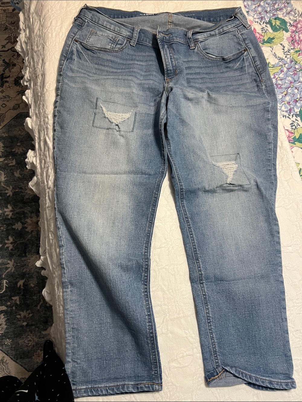 Old Navy Washed Blue Distressed Boyfriend Jeans